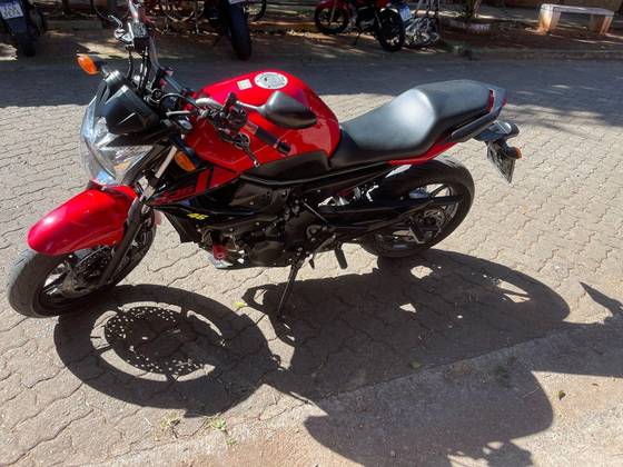 YAMAHA XJ6 N 